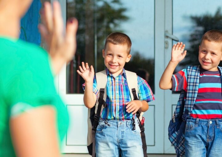 Okula Yeni Başlayan Çocukla Sınıfa Girmek Doğru mu? 1 Okula Yeni Başlayan Çocukla Sınıfa Girmek Doğru mu